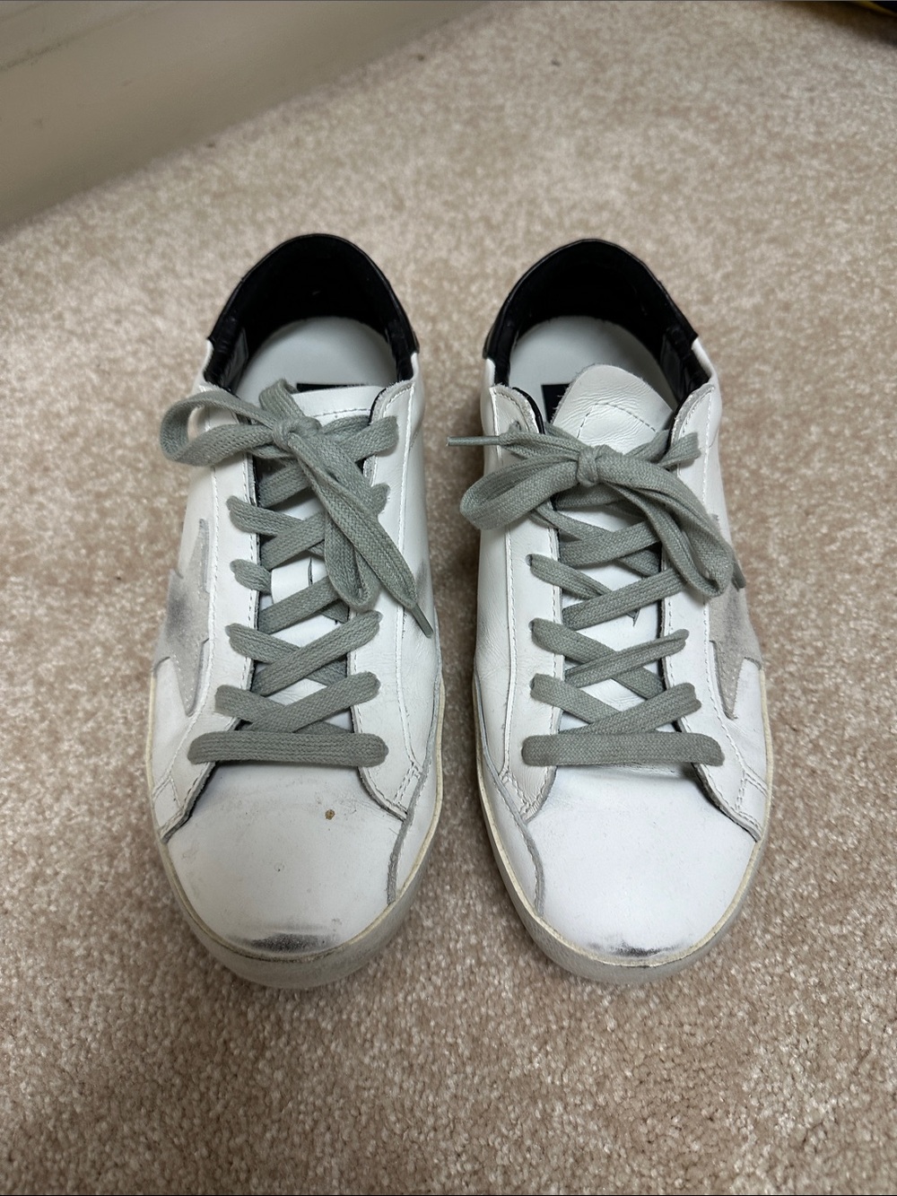 White Leather Casual Sneakers with Gray Accents